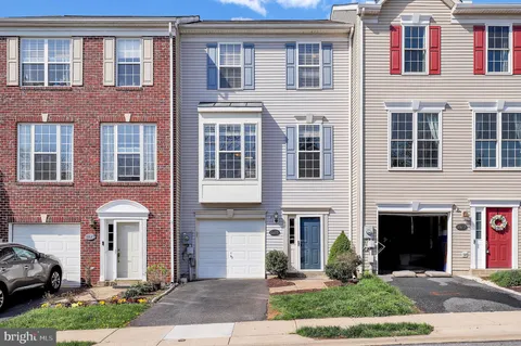 2475 Lakeside Drive, Frederick, MD MLS: MDFR2062632
