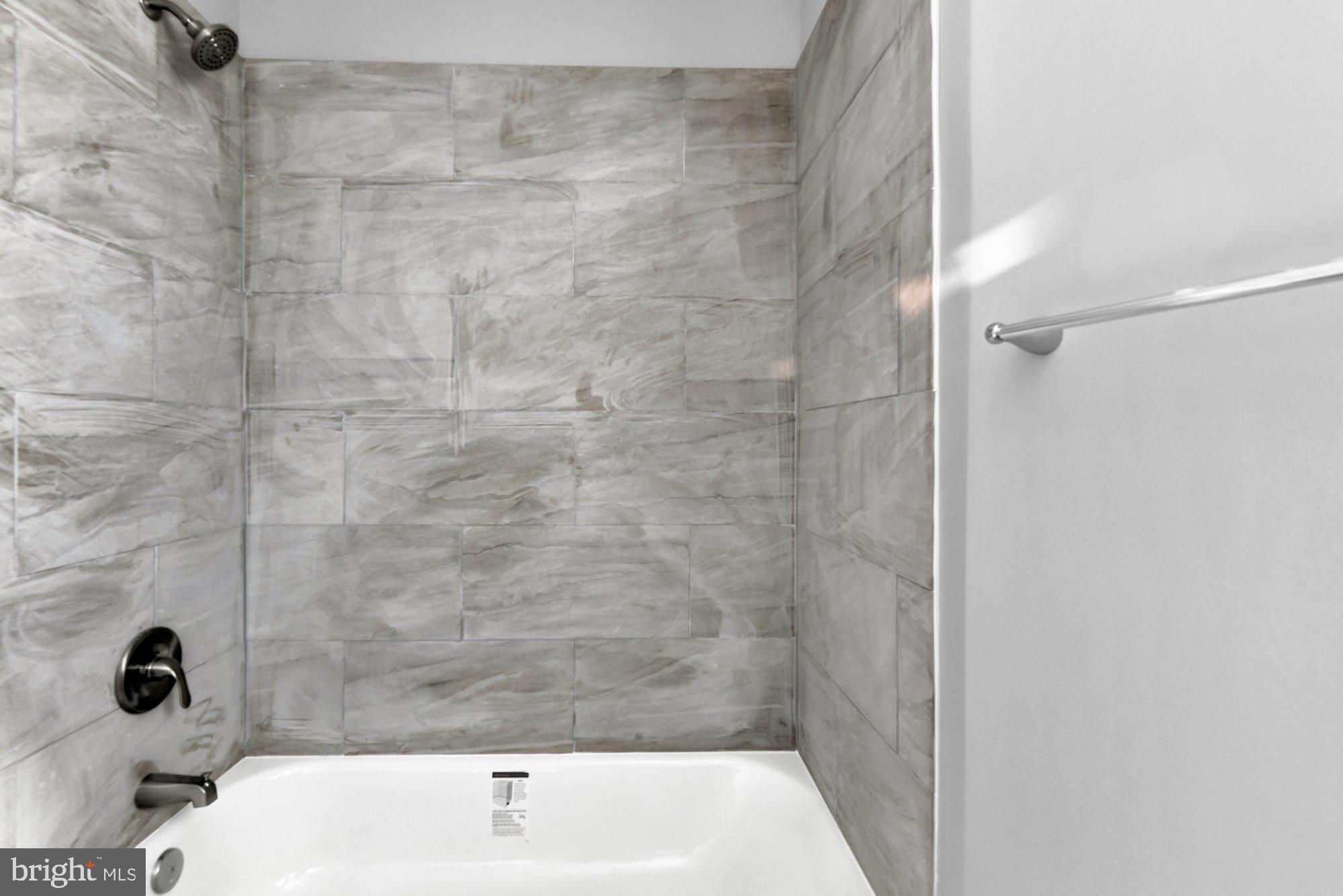 IRVINGTON - Residential Lease