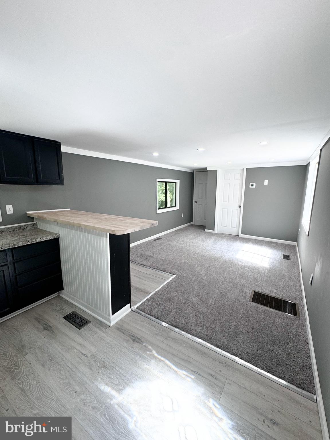 WEST RIDGE HILLS - Residential