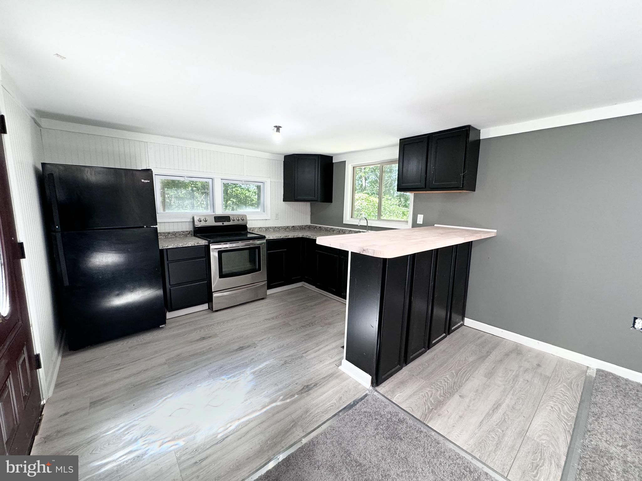 WEST RIDGE HILLS - Residential