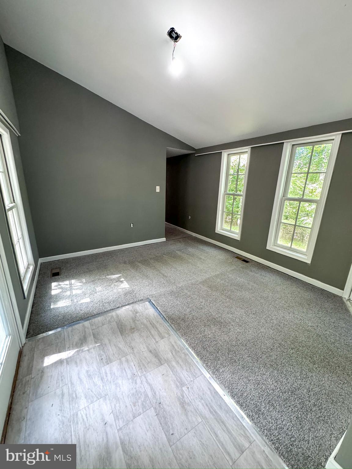 WEST RIDGE HILLS - Residential