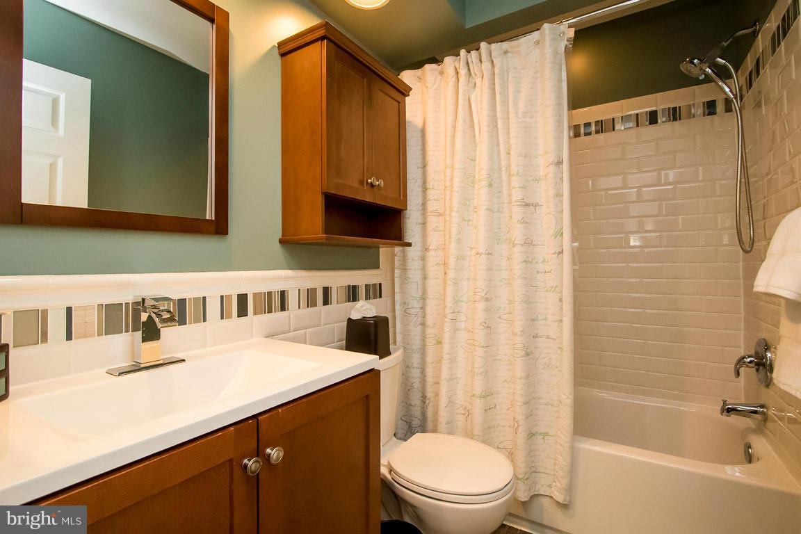 WOODGATE CROSSING - Residential