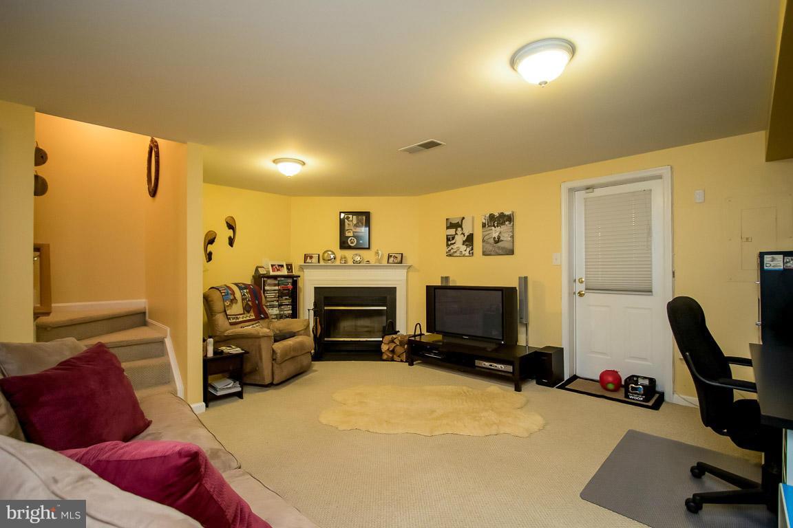 WOODGATE CROSSING - Residential