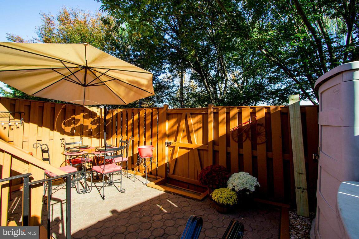 WOODGATE CROSSING - Residential