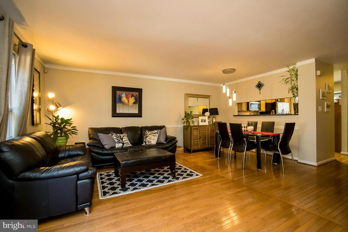 WOODGATE CROSSING - Residential