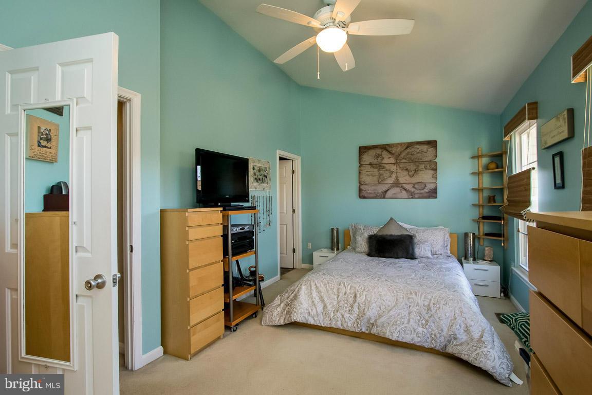 WOODGATE CROSSING - Residential