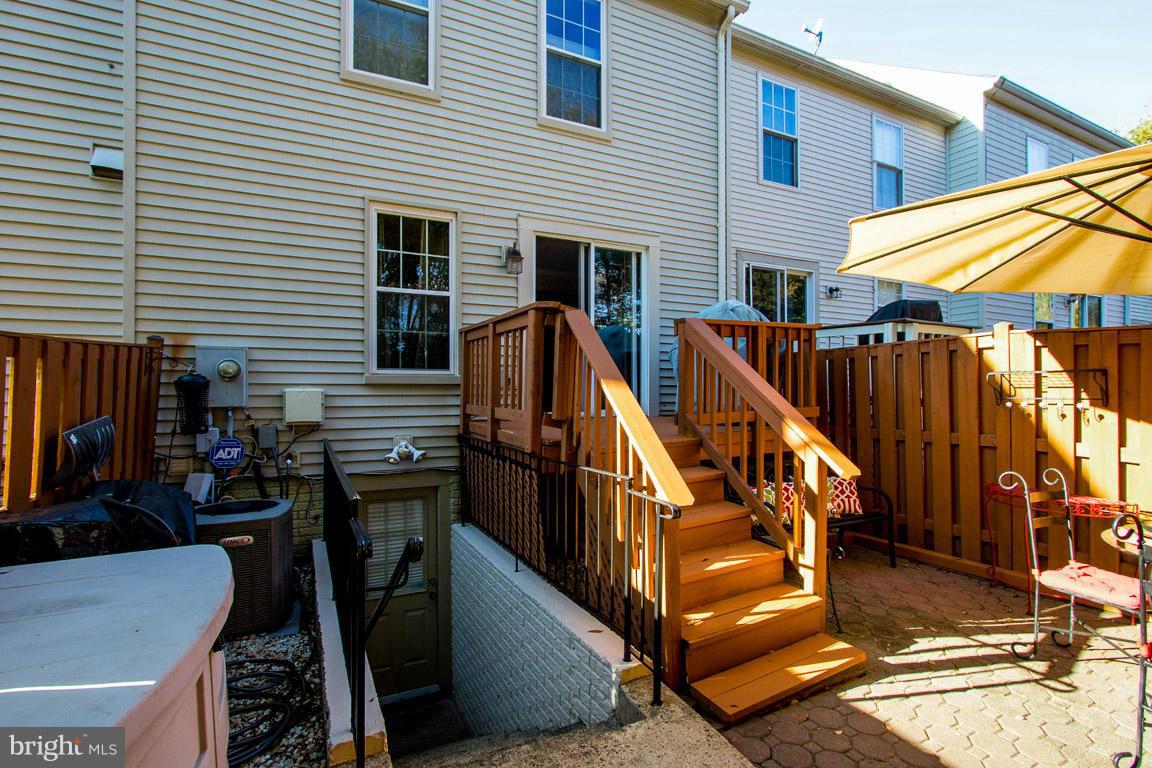 WOODGATE CROSSING - Residential