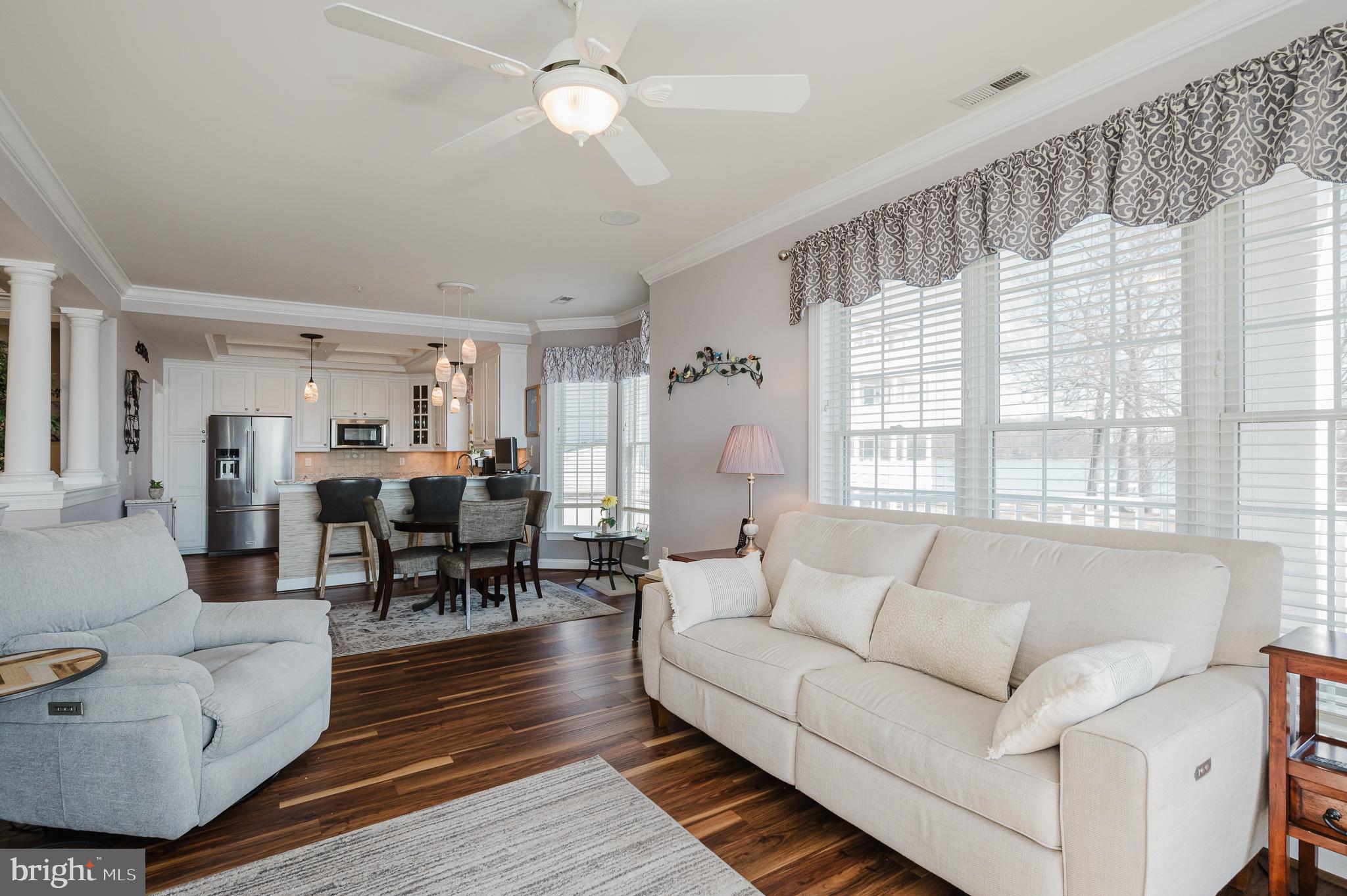 WATERS EDGE - Residential