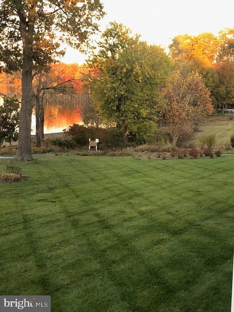 WATERS EDGE - Residential