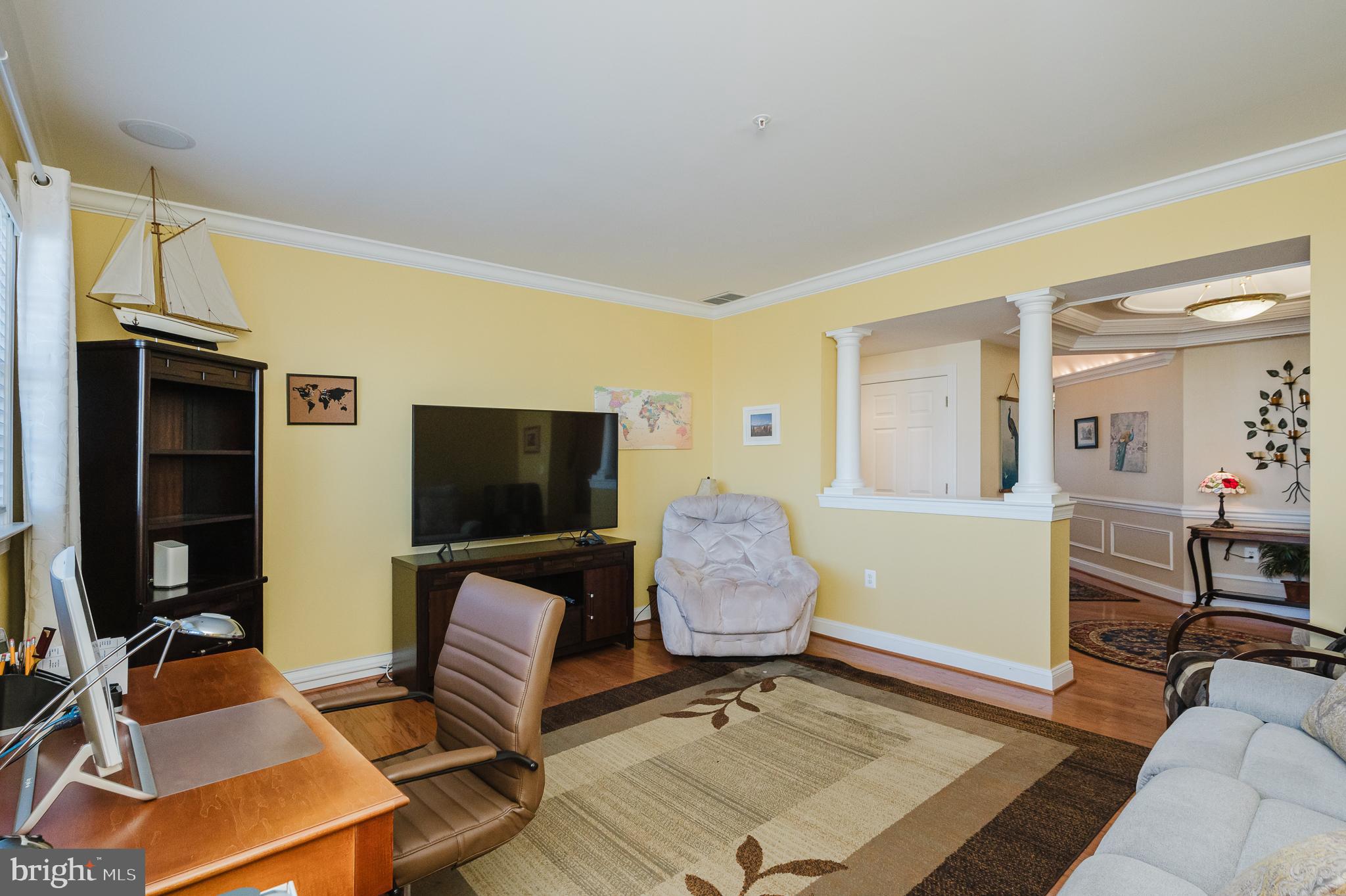 WATERS EDGE - Residential