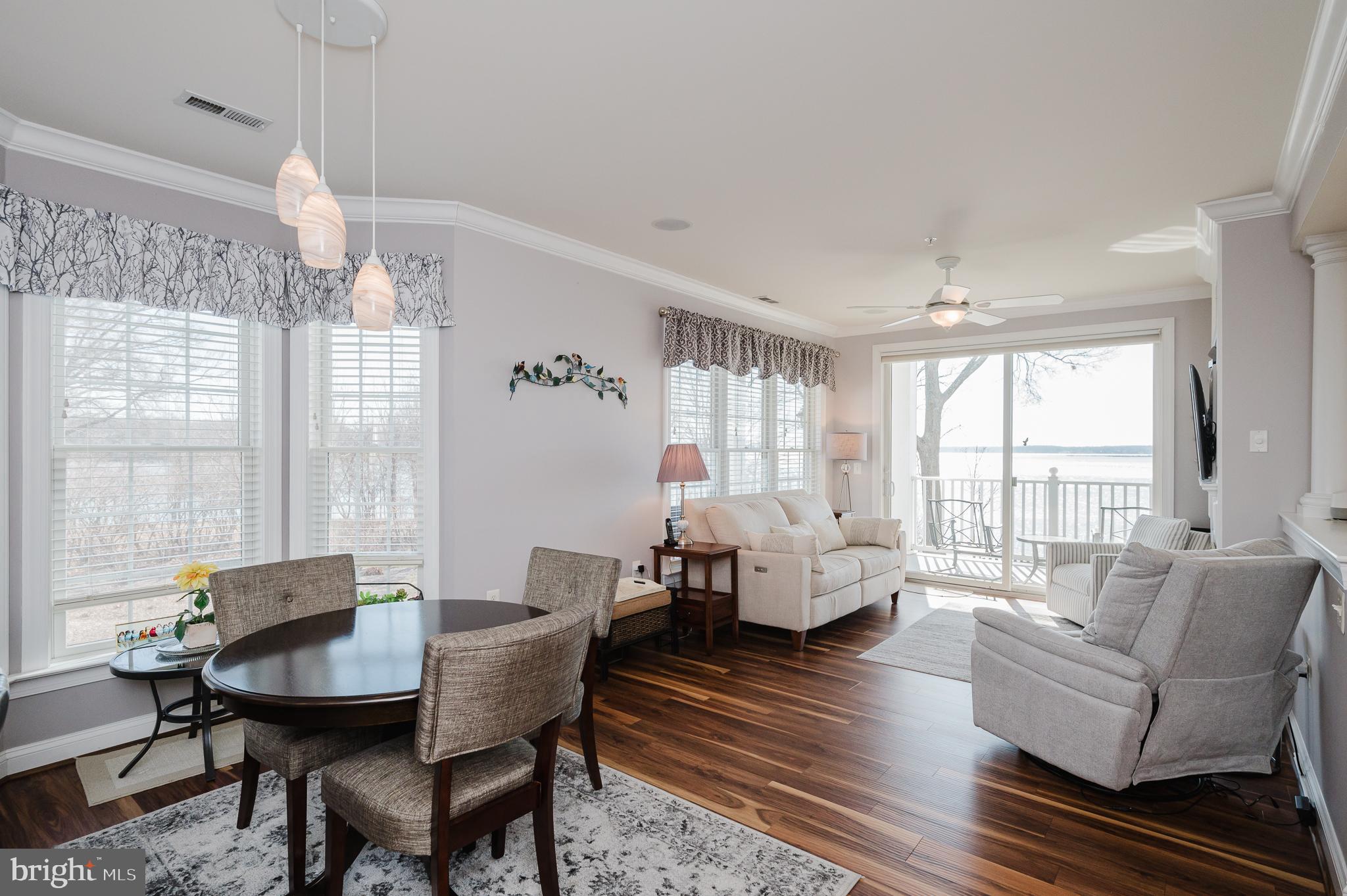 WATERS EDGE - Residential