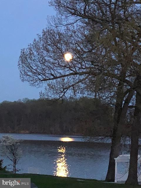 WATERS EDGE - Residential