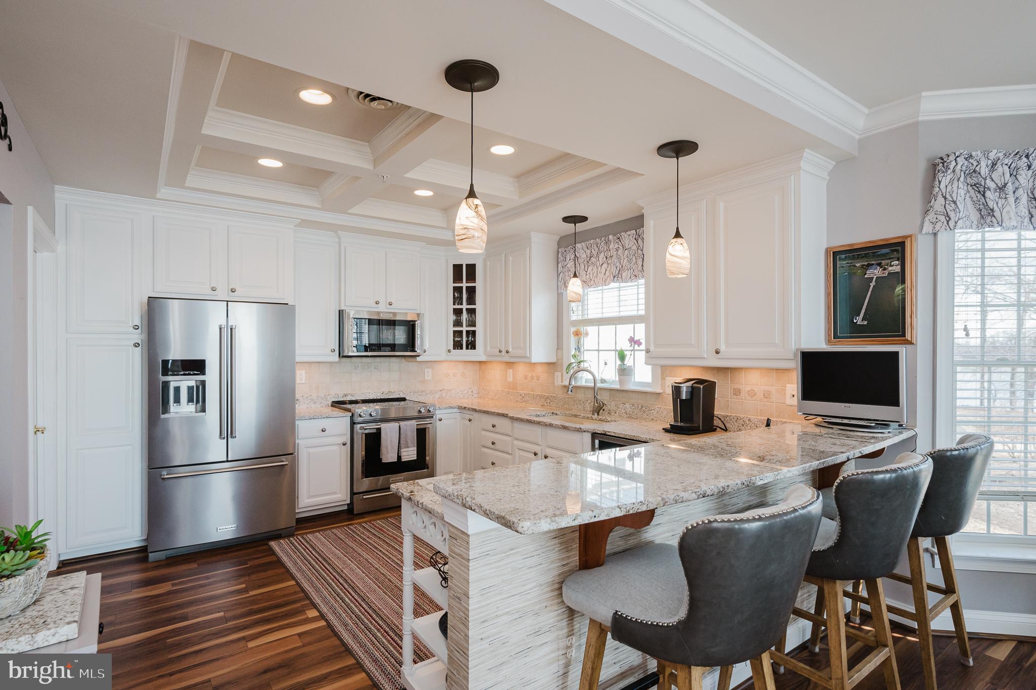 WATERS EDGE - Residential