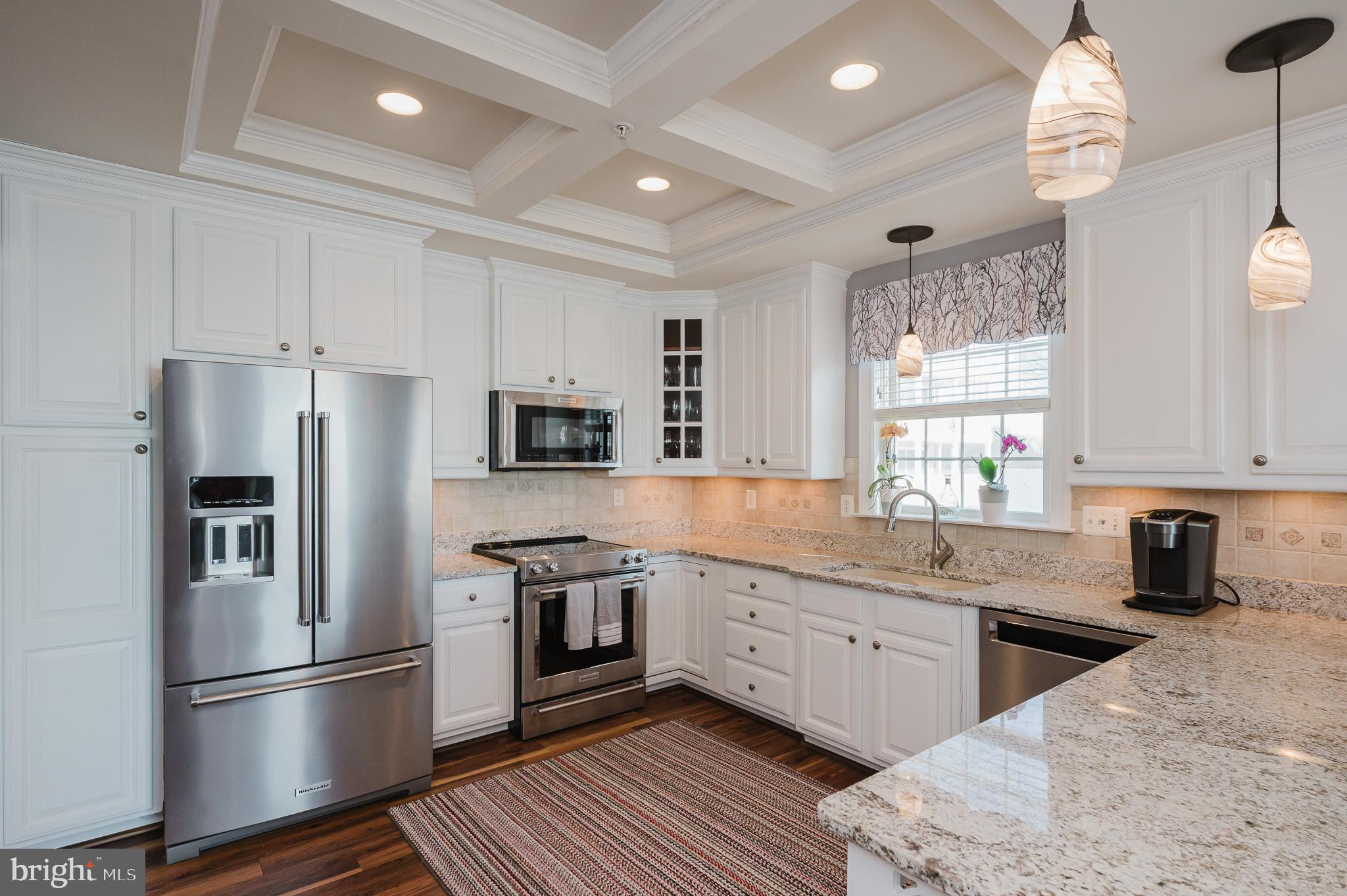 WATERS EDGE - Residential