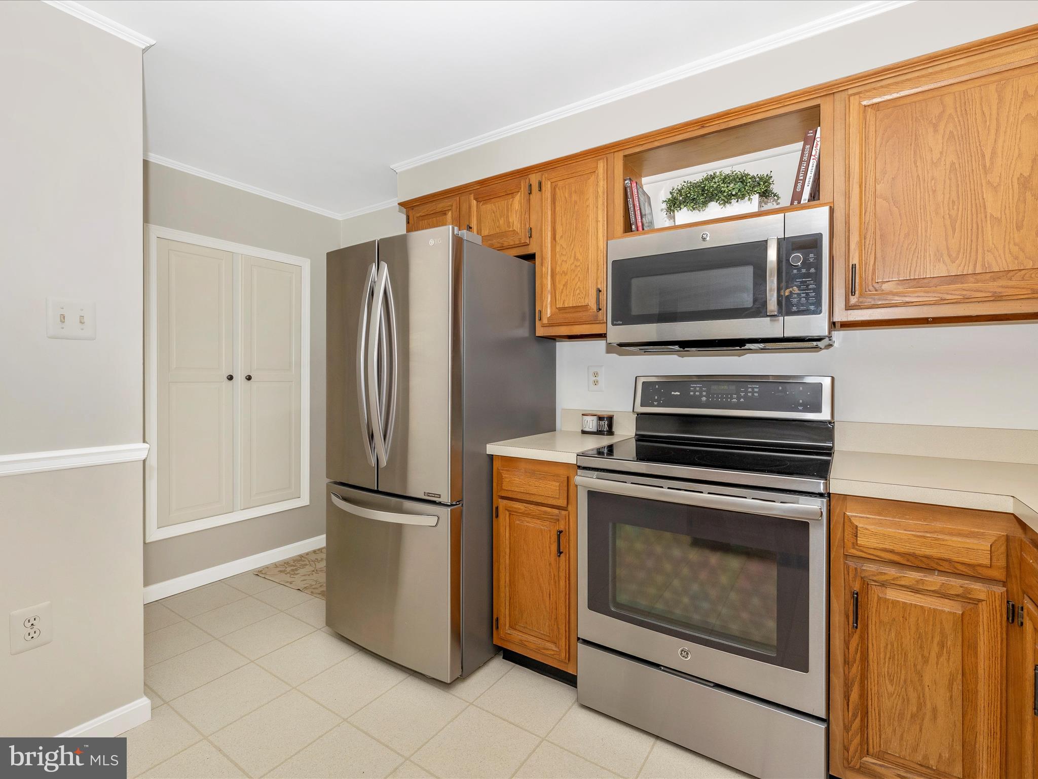 HARVEST HILLS - Residential