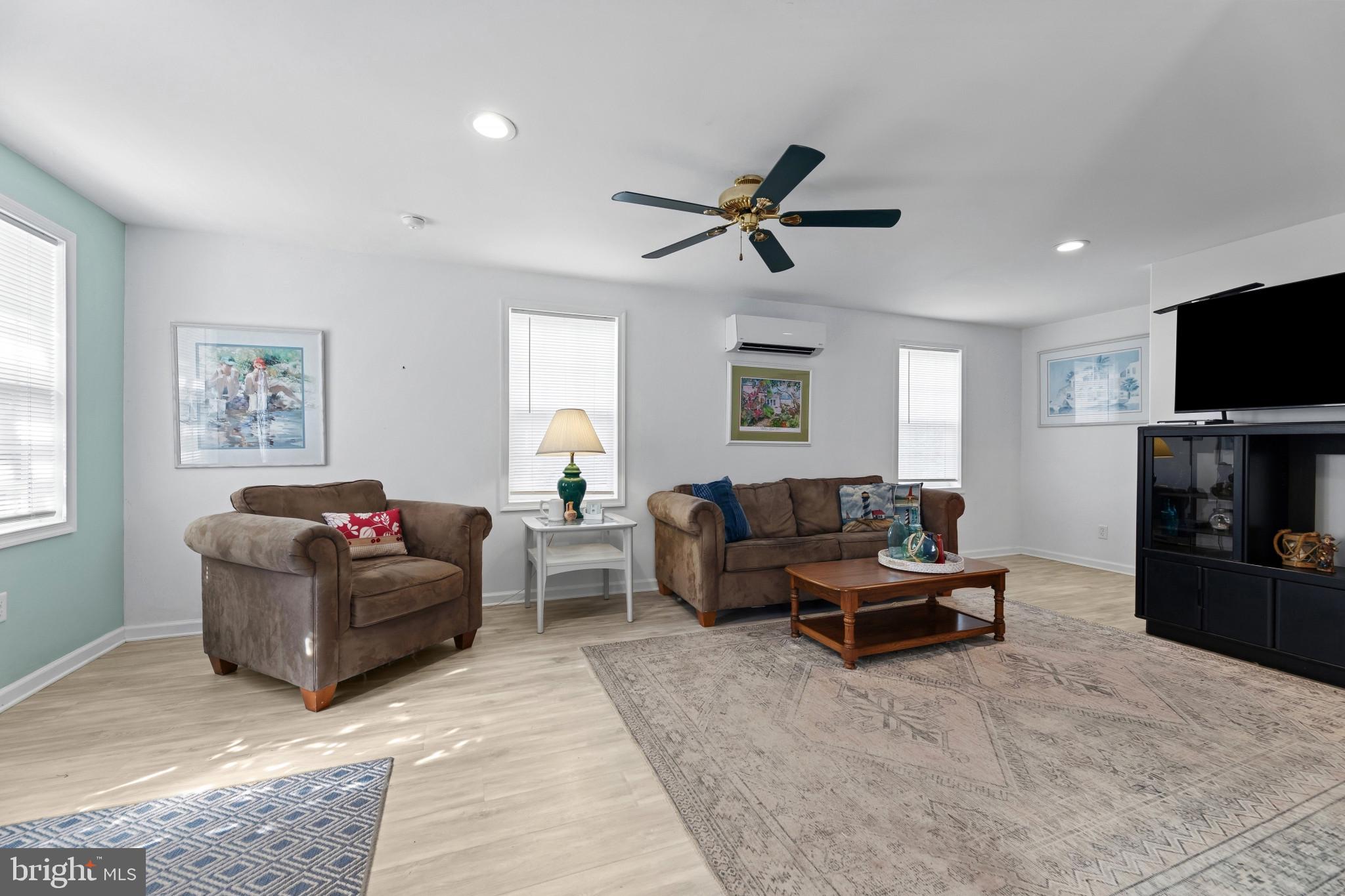 6945 DOGWOOD DRIVE