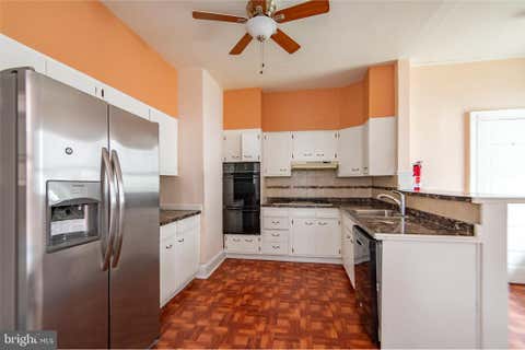 Townhouse For Rent - 5002 Chestnut Street<br/> Philadelphia County, PHILADELPHIA, PA 19139