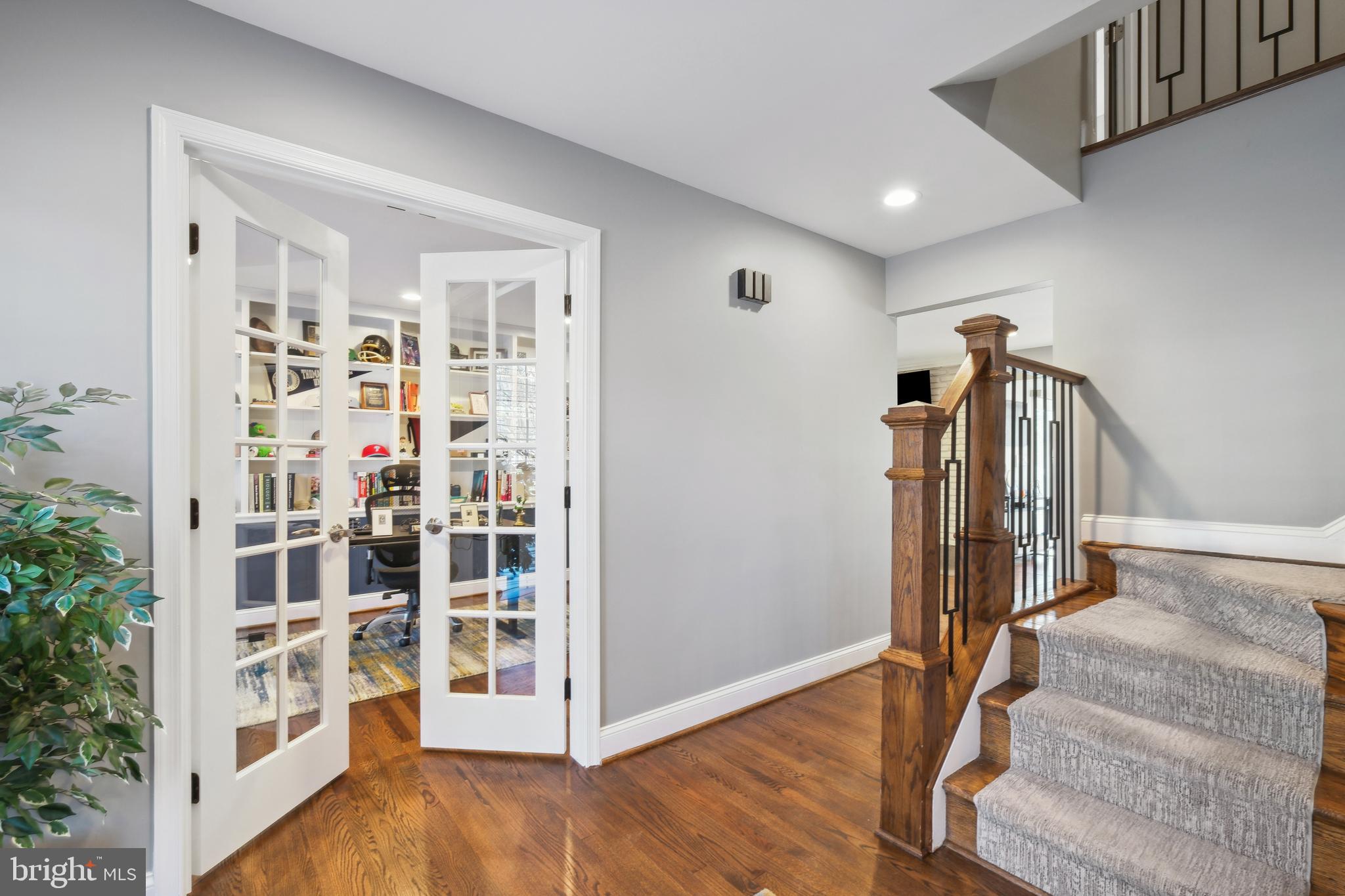 FOX HILLS WEST - Residential