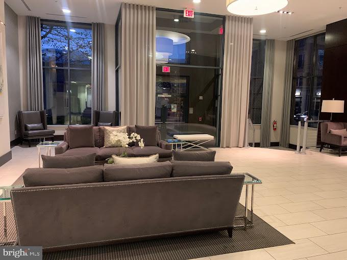 THE HENRY - Residential Lease