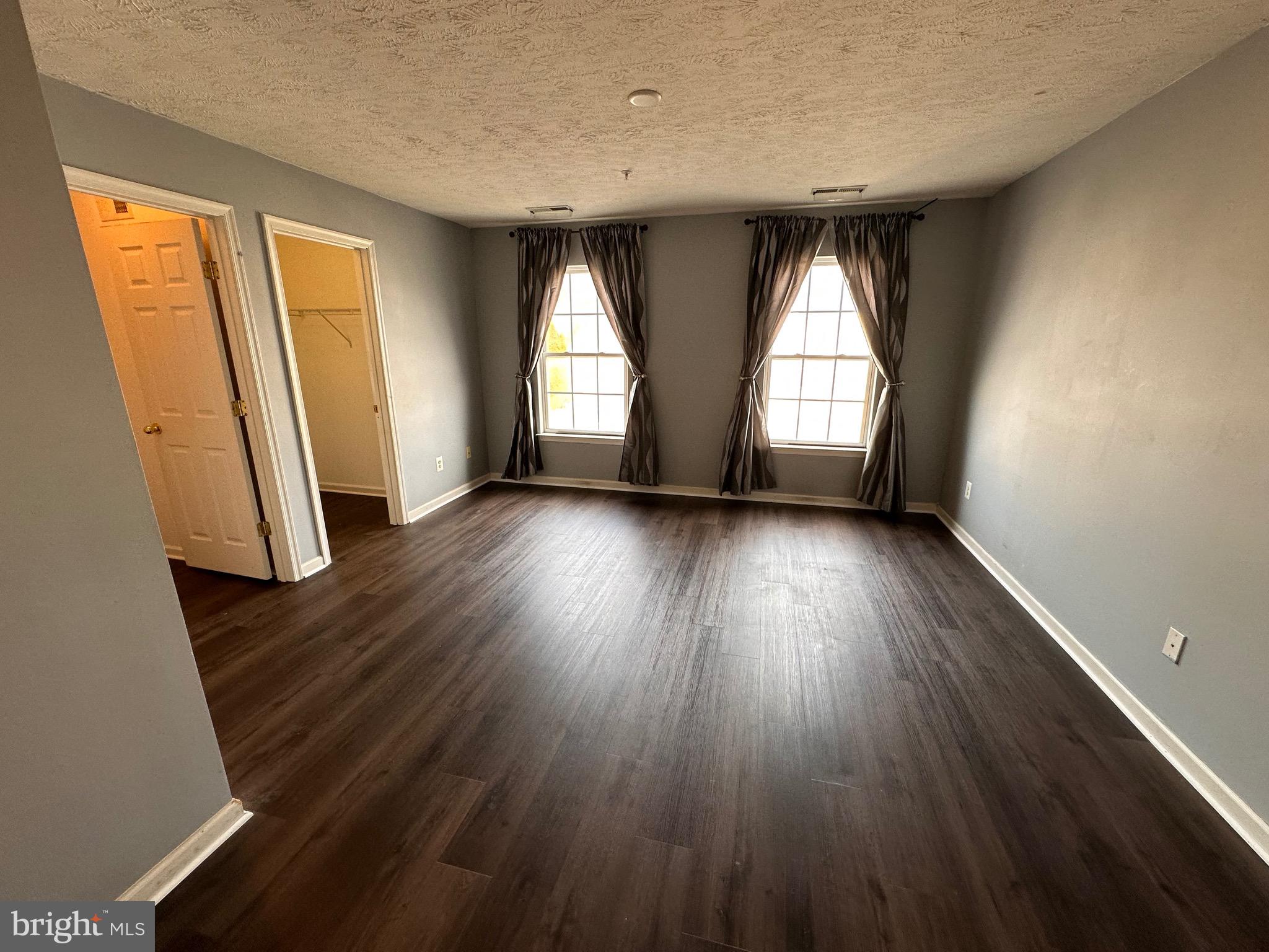 EAGLES LANDING AT WATERS EDGE - Residential Lease