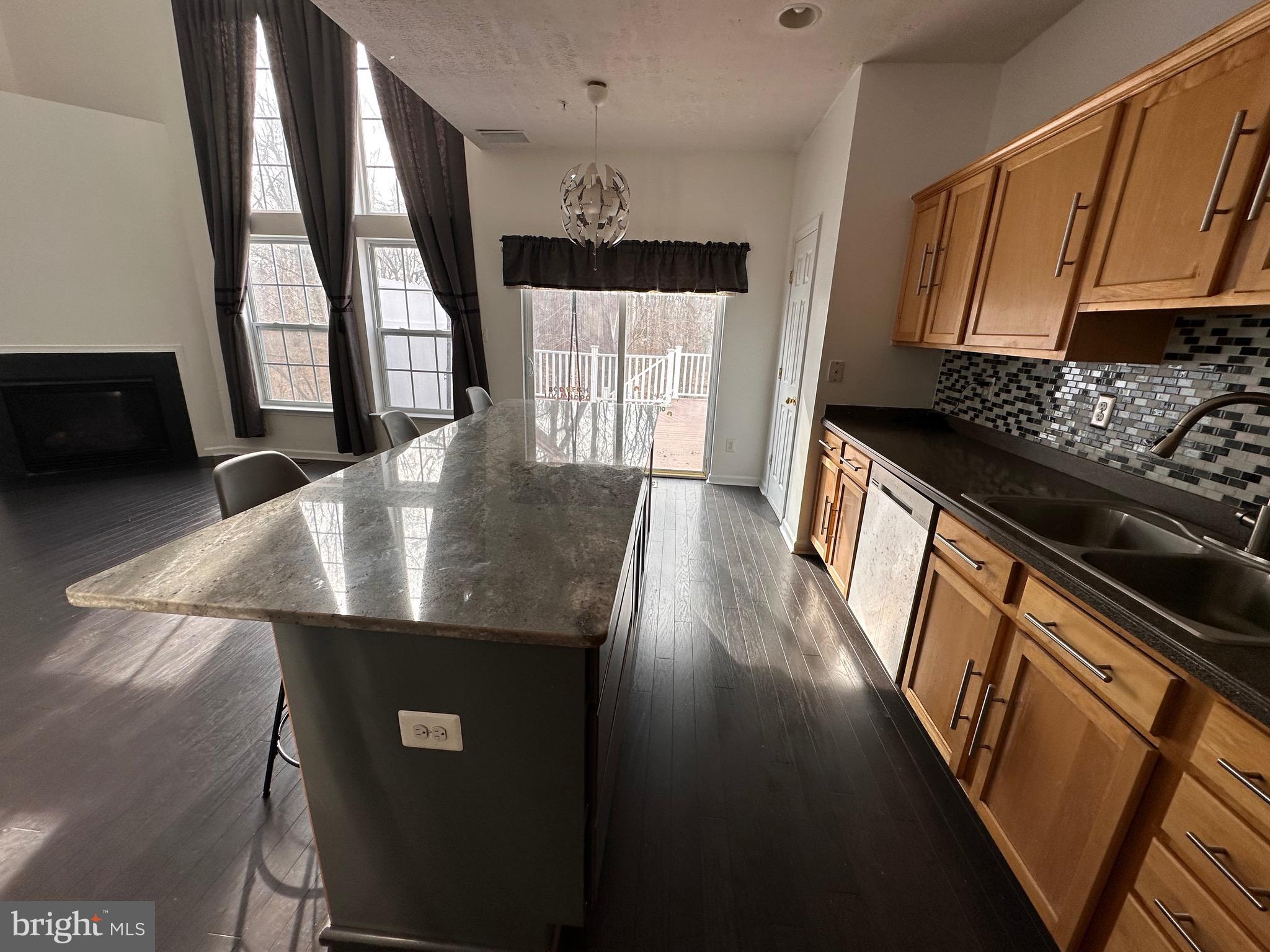 EAGLES LANDING AT WATERS EDGE - Residential Lease