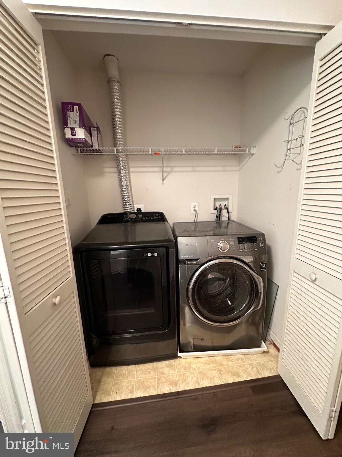 EAGLES LANDING AT WATERS EDGE - Residential Lease