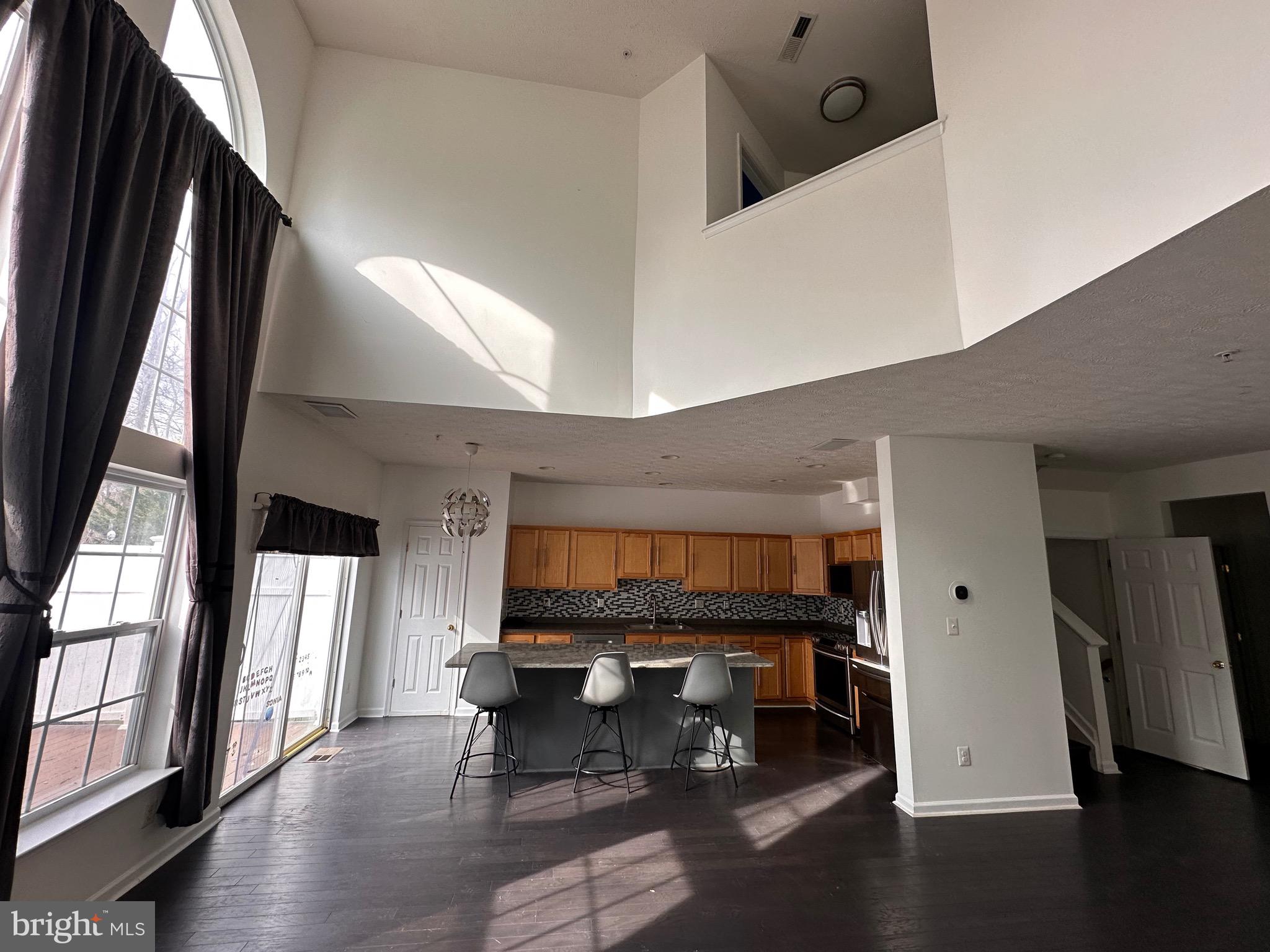 EAGLES LANDING AT WATERS EDGE - Residential Lease