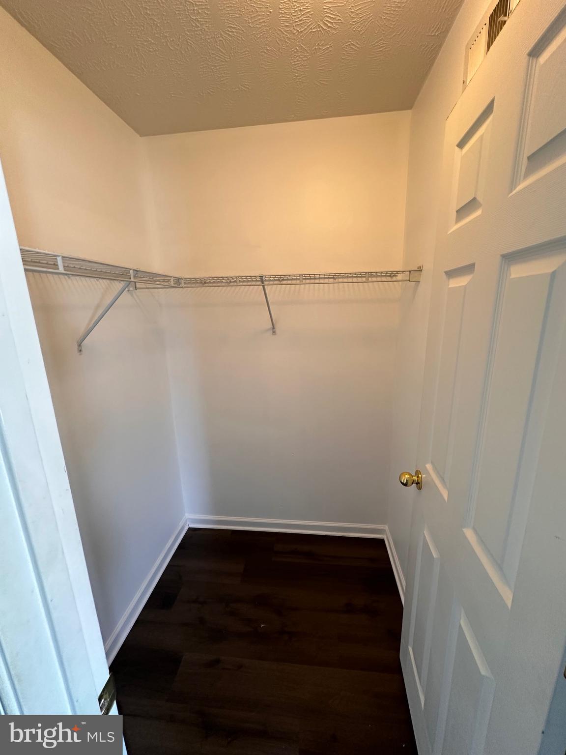 EAGLES LANDING AT WATERS EDGE - Residential Lease