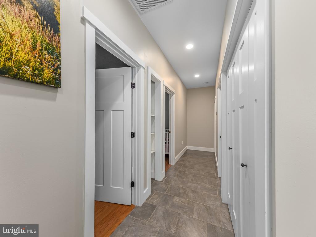 AMIDON - Residential Lease