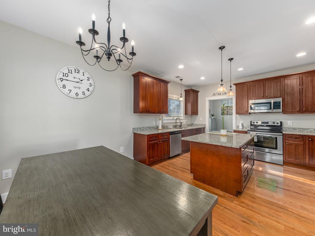 AMIDON - Residential Lease