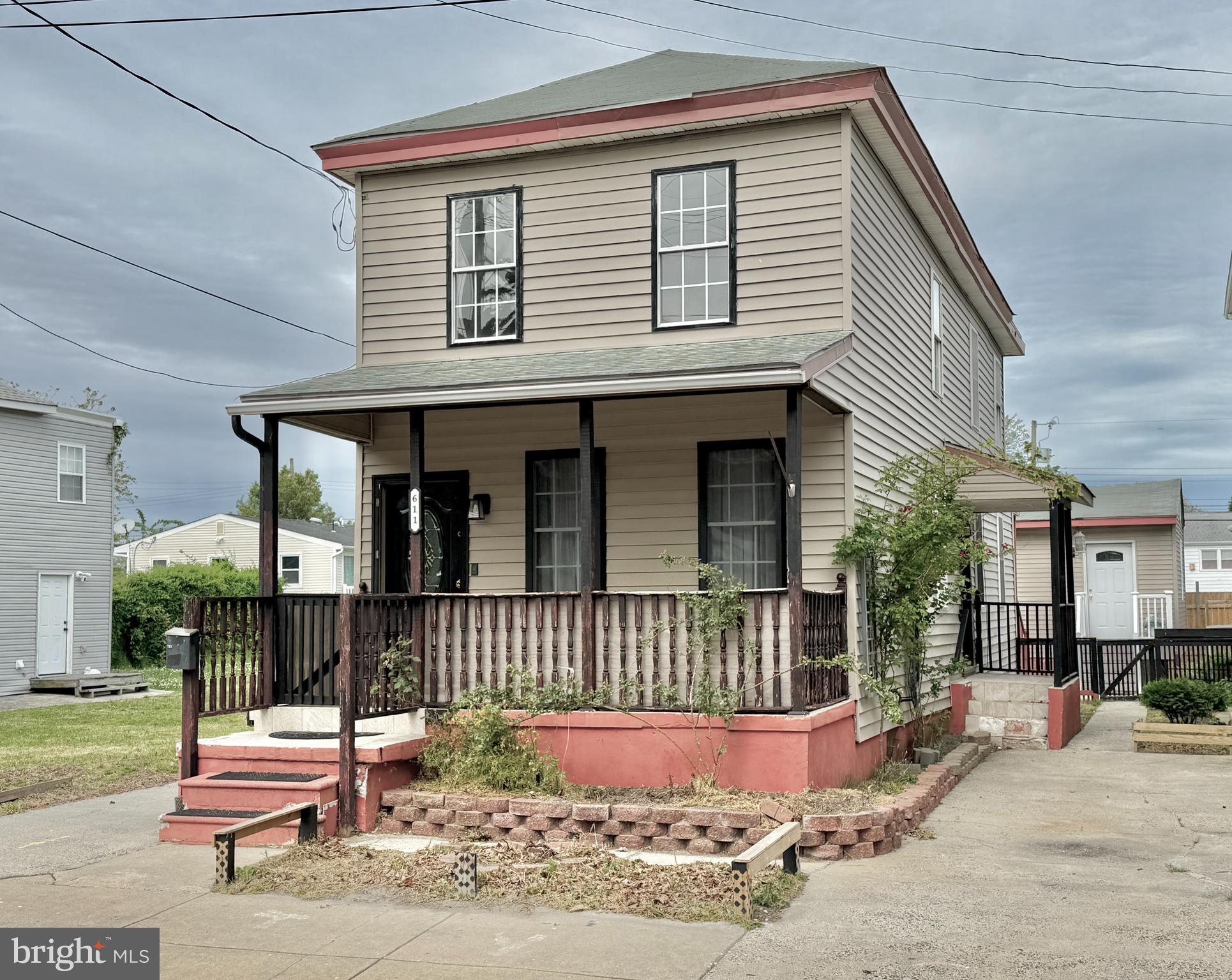 Photo 1 of 33 — 611 N INDIANA AVENUE, ATLANTIC CITY, NJ 08401