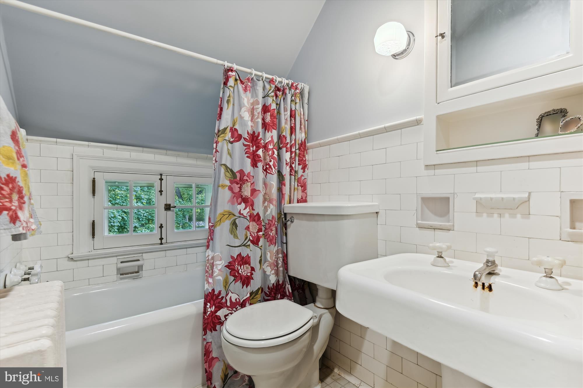 RUXTON/WOODBROOK - Residential