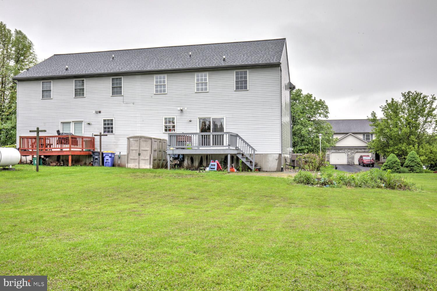 BOWMANSVILLE COMMONS - Residential