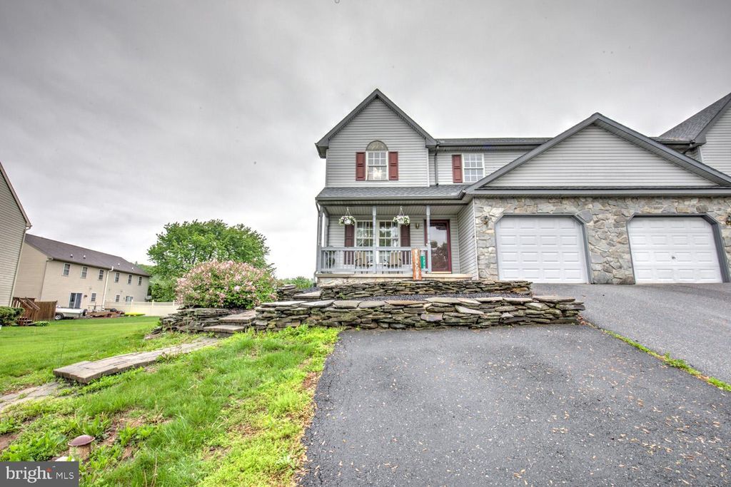 Photo of 1270 N Church Street, NARVON, PA 17555 (MLS # PALA2069628)