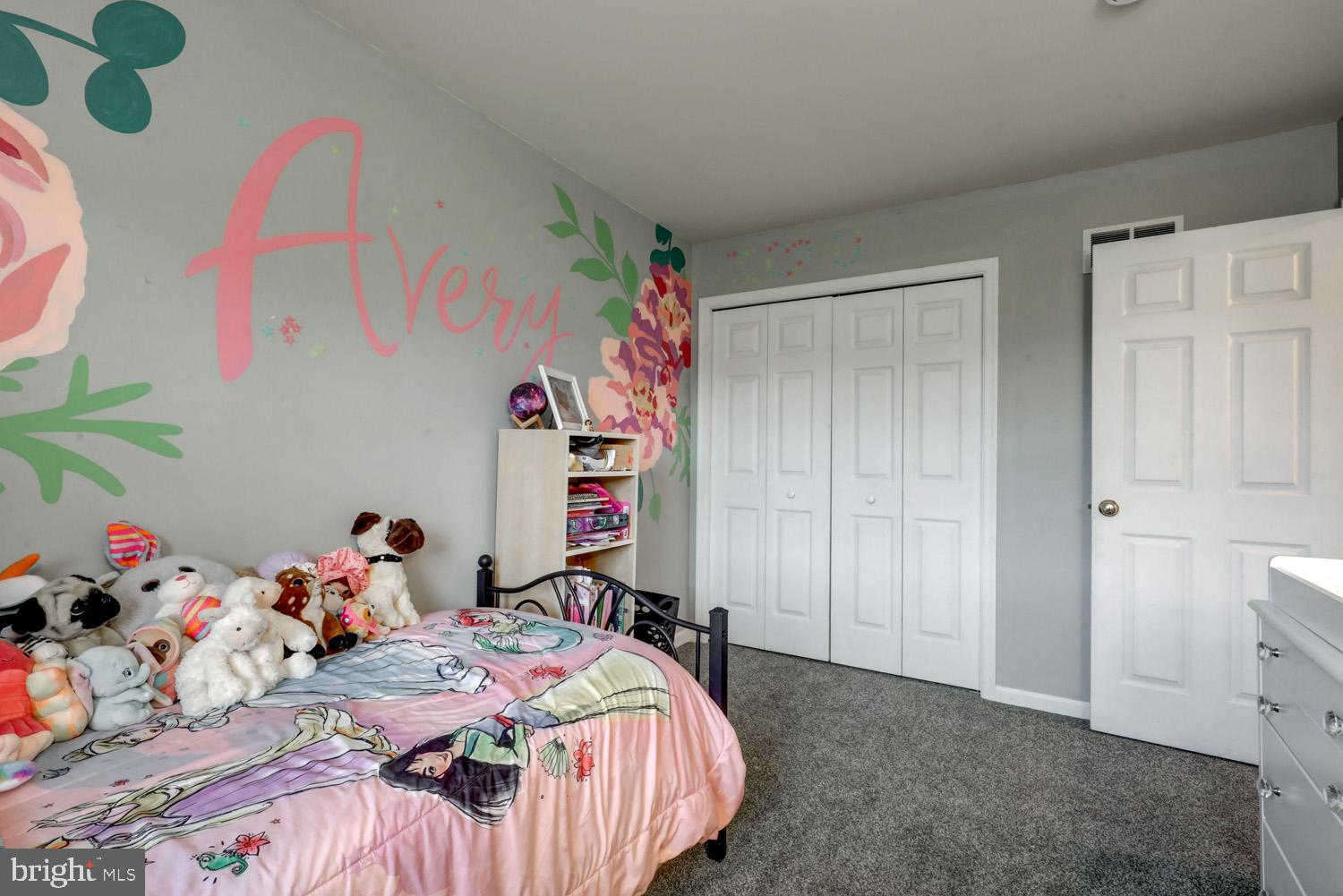 BOWMANSVILLE COMMONS - Residential