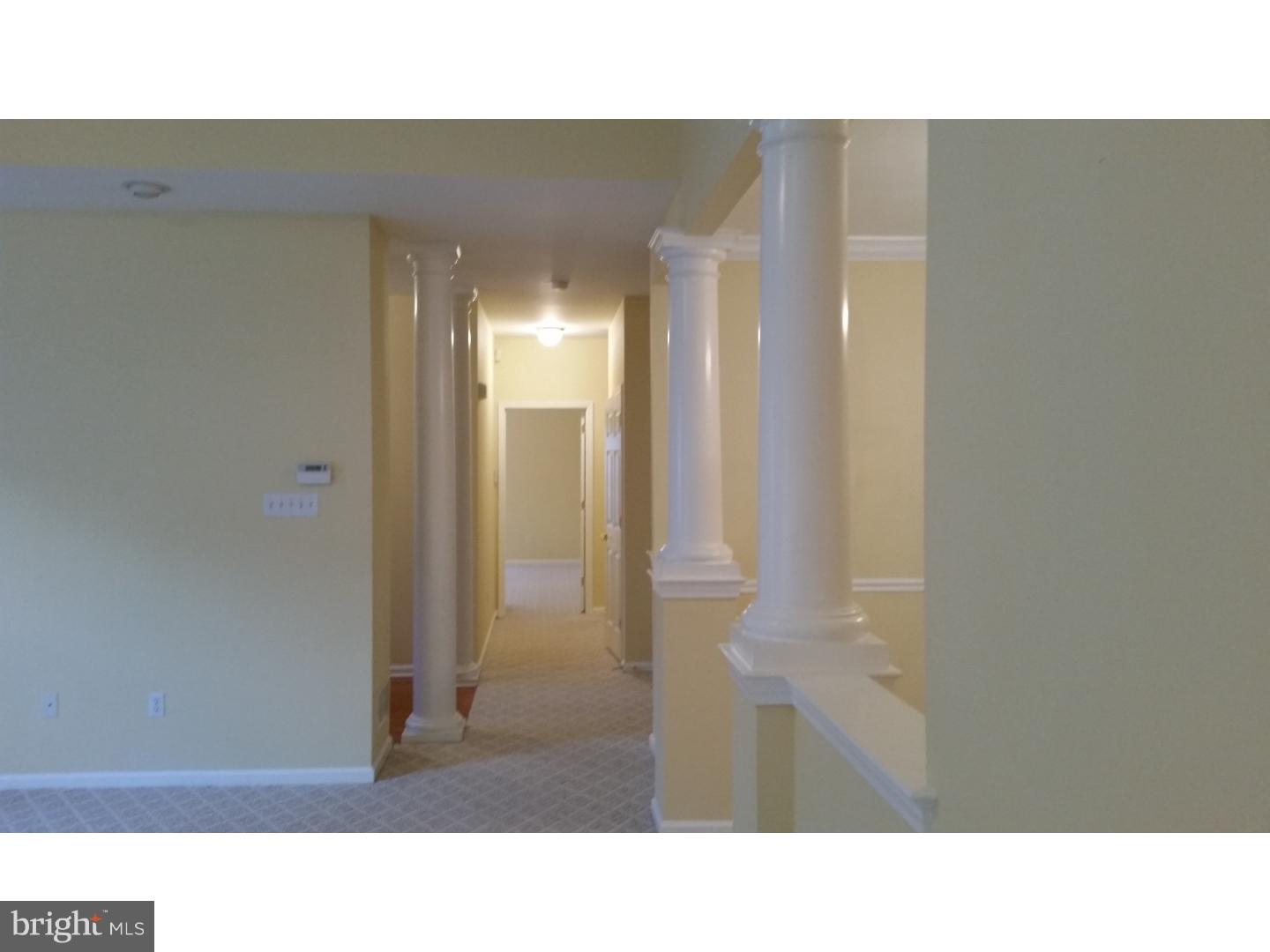 CREEKSIDE VILLAGE - Residential