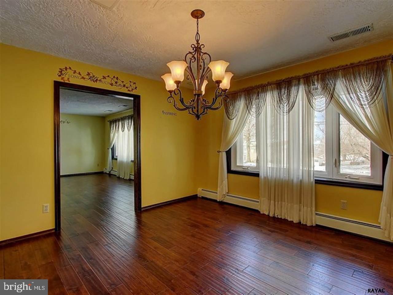 SOUTH RIDGE ESTATES - Residential