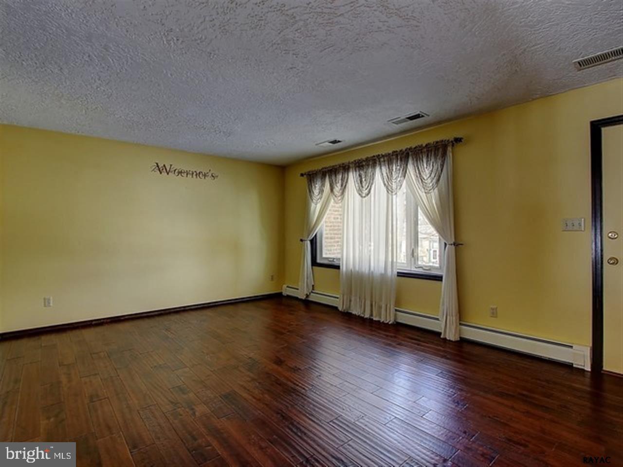 SOUTH RIDGE ESTATES - Residential