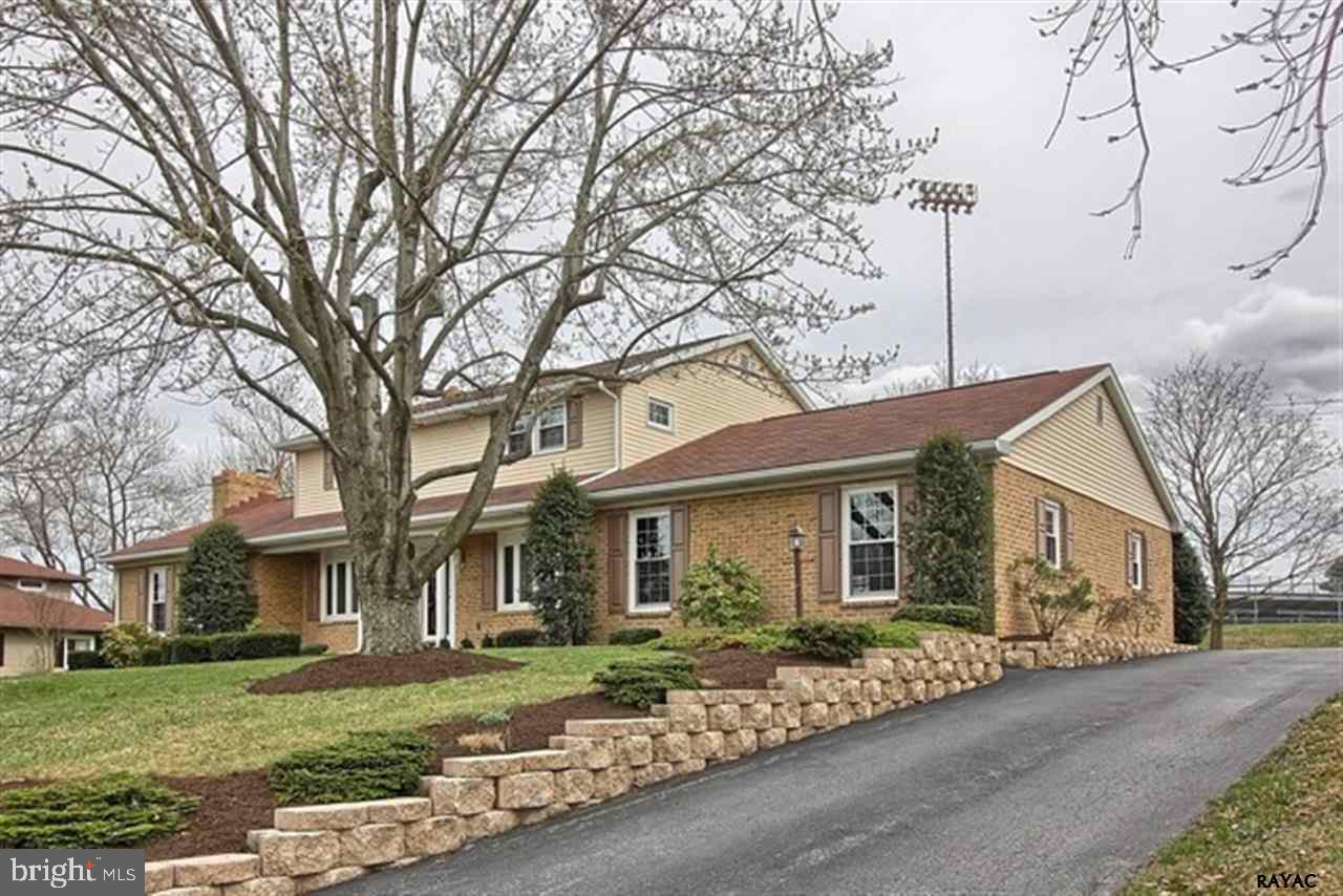 SOUTH RIDGE ESTATES - Residential