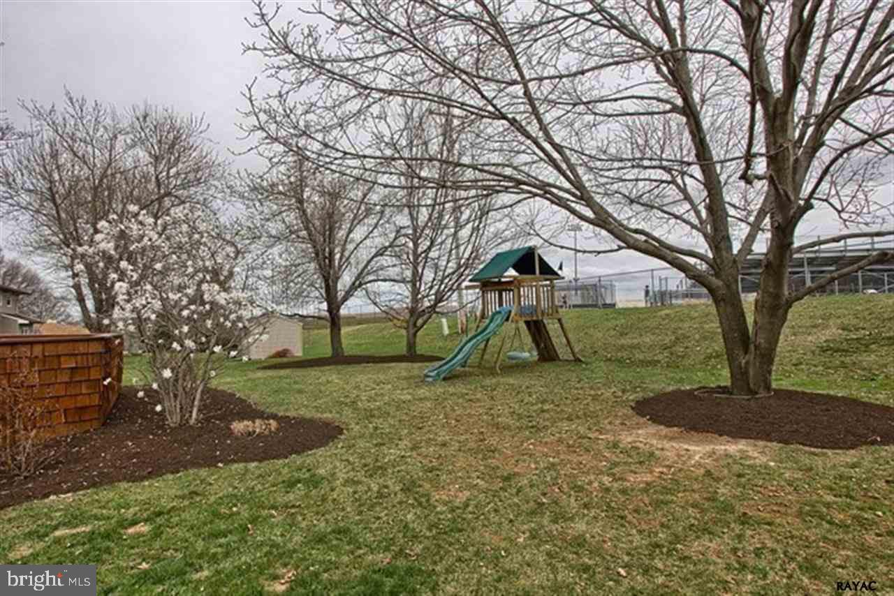 SOUTH RIDGE ESTATES - Residential
