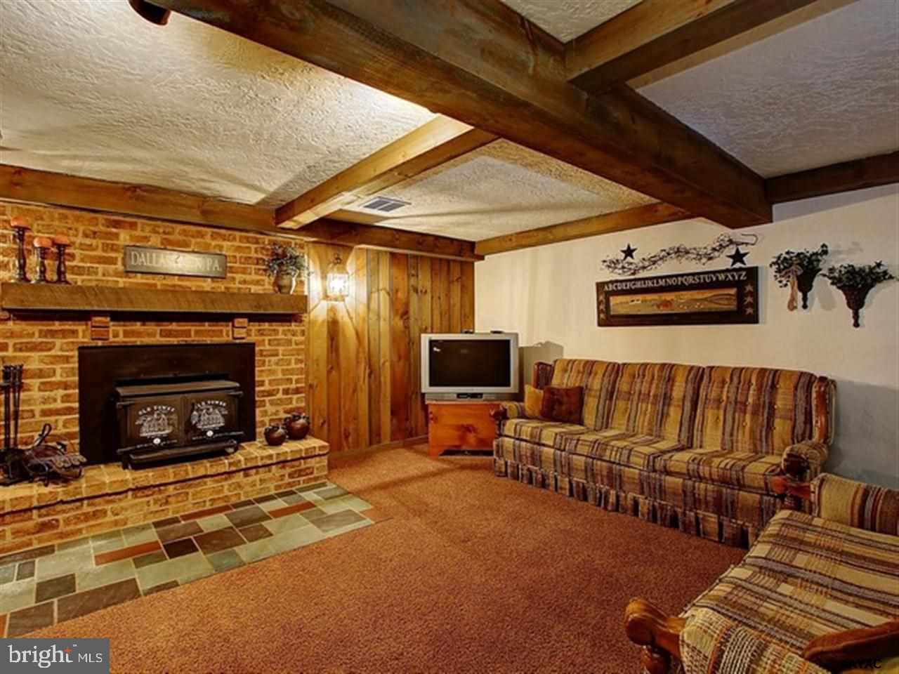 SOUTH RIDGE ESTATES - Residential