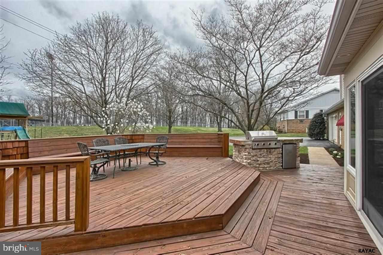 SOUTH RIDGE ESTATES - Residential