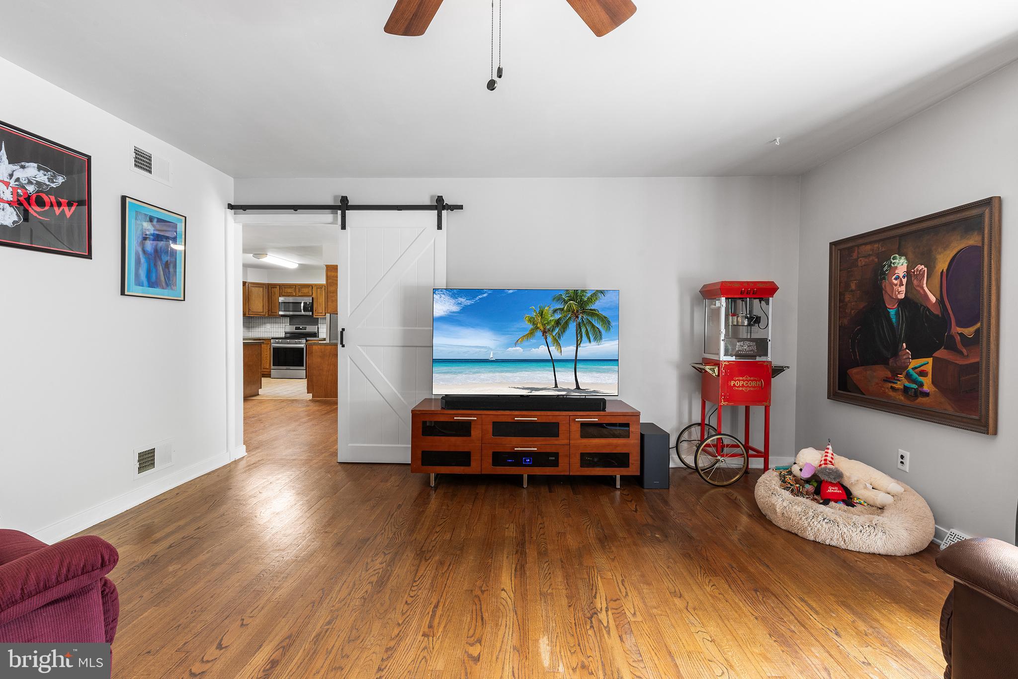208 REYNARD DRIVE