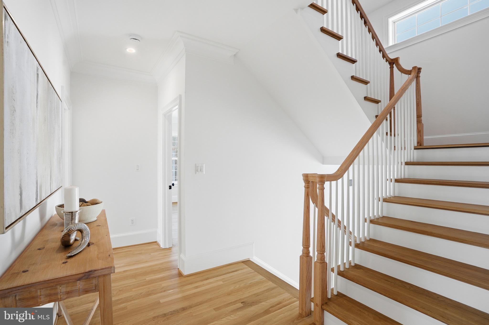 CLARENDON - Residential