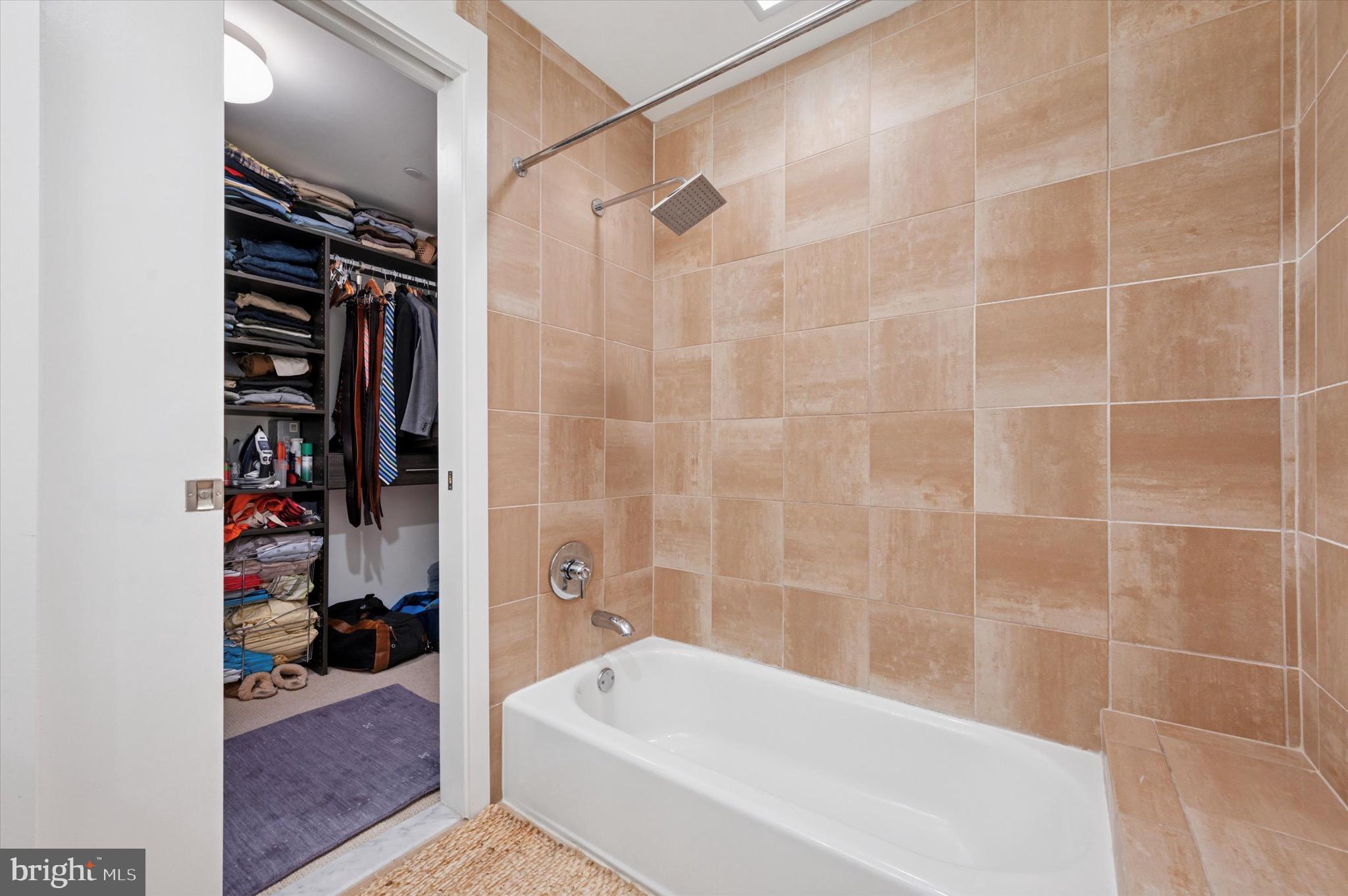 OLD CITY - Residential