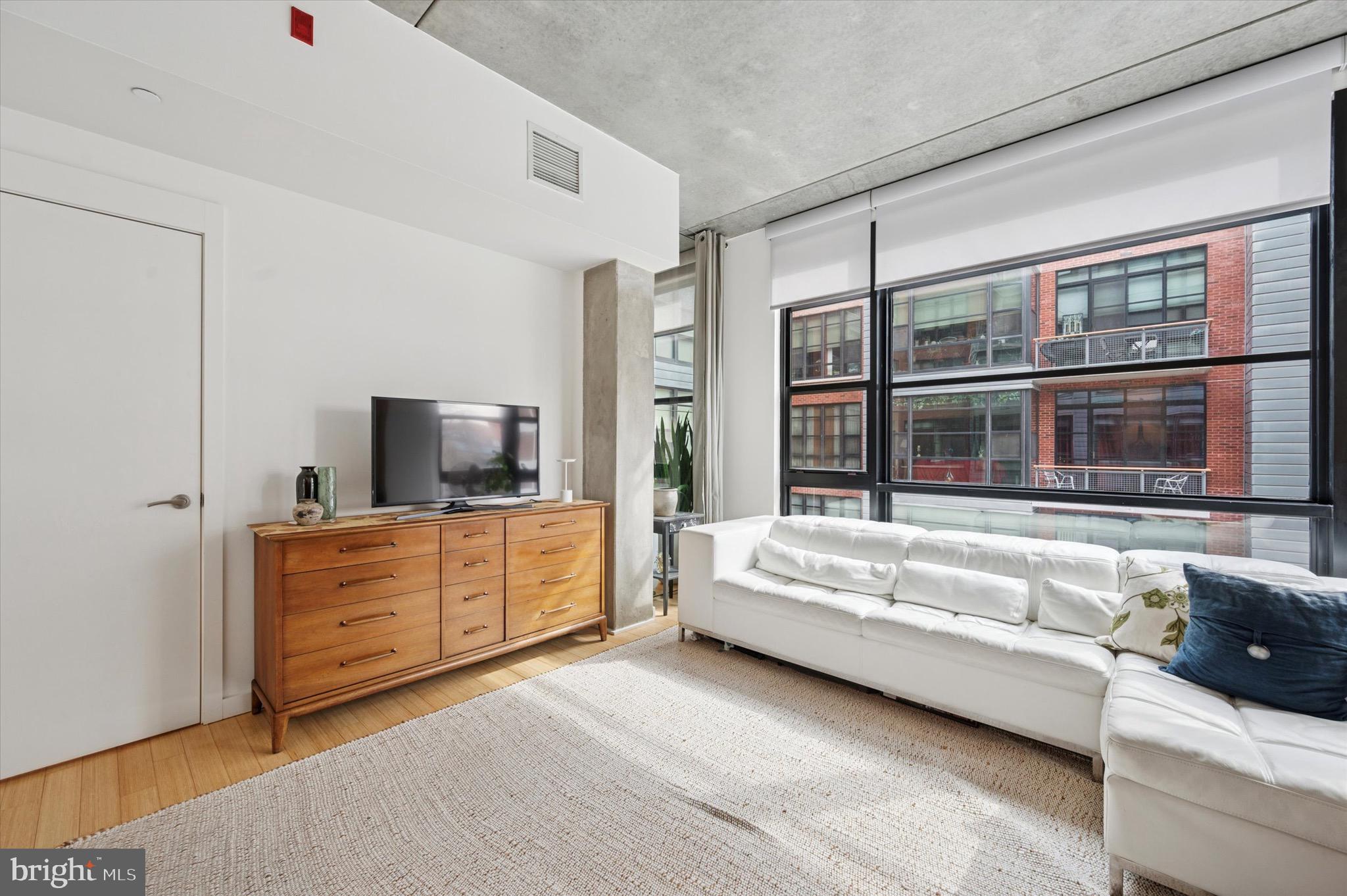 OLD CITY - Residential