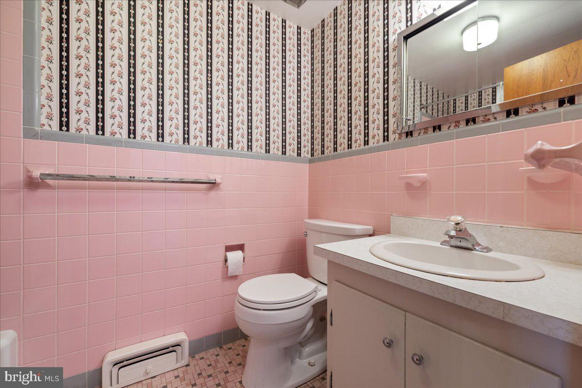 SUNNY AYR ESTS - Residential