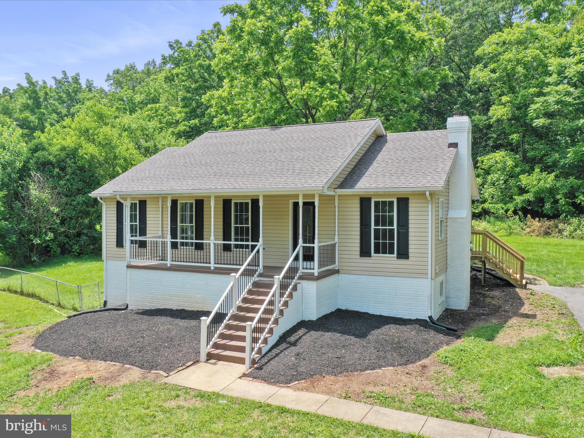 MEADOWLANDS - Residential