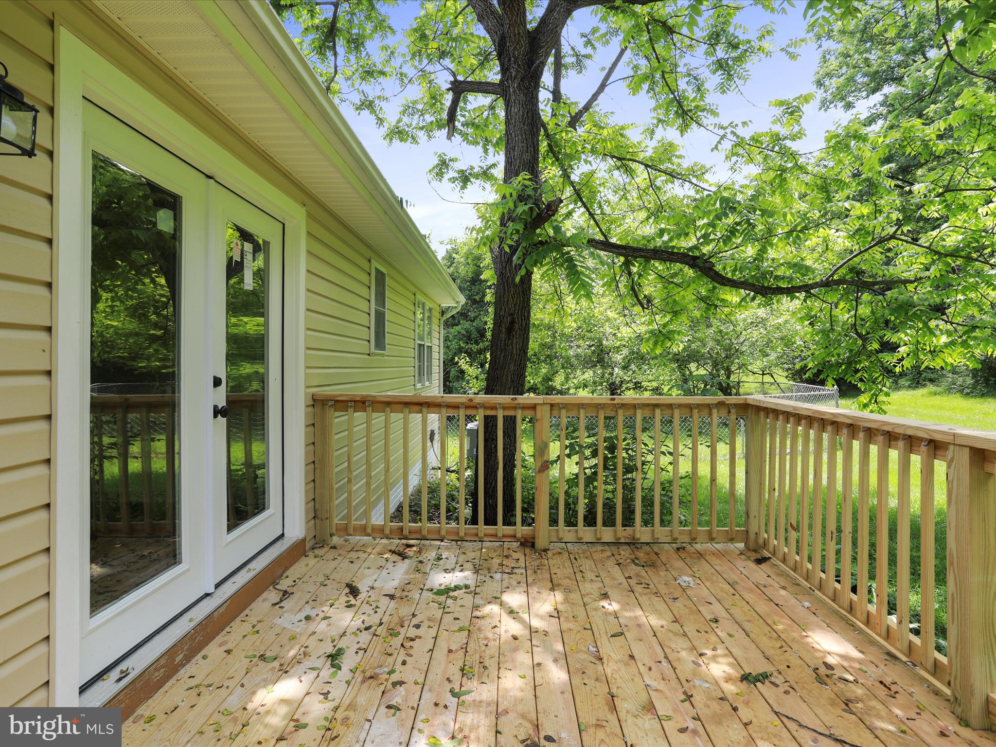 MEADOWLANDS - Residential