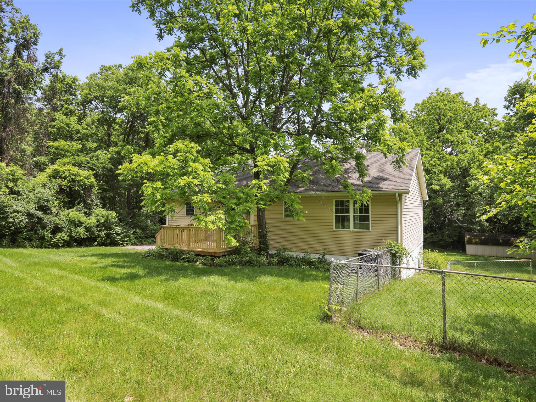 MEADOWLANDS - Residential